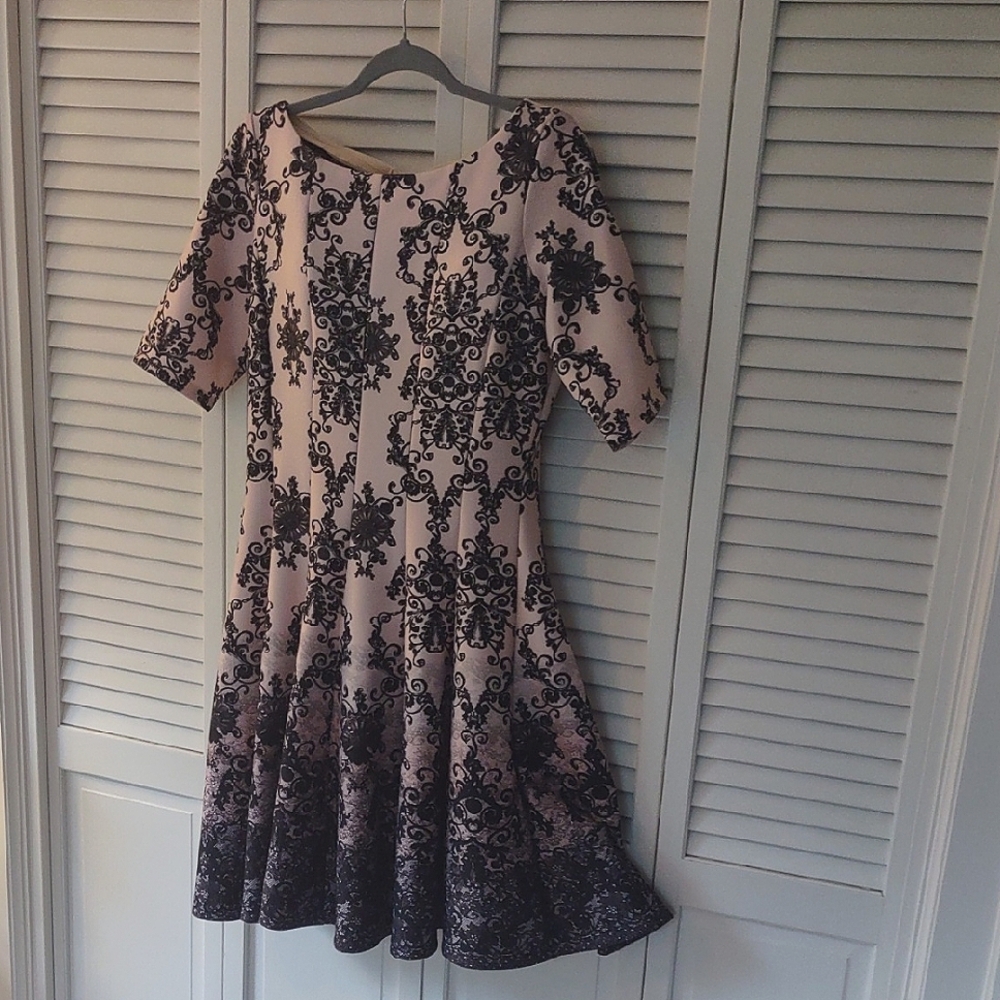 Black and Pink Retro Elegant Lace Pattern Dress, Size 12